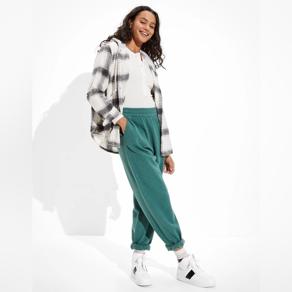 AE Cozy Cabin Oversized Hoodie Flannel, Women’s size L - Picture 5 of 7